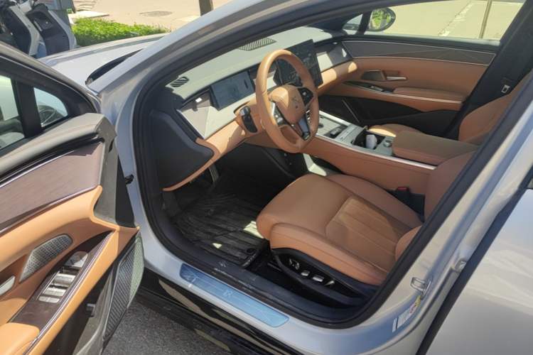 Used BYD Han L 2025 EV Four-Wheel Drive LiDAR Flagship Model Driver Seat