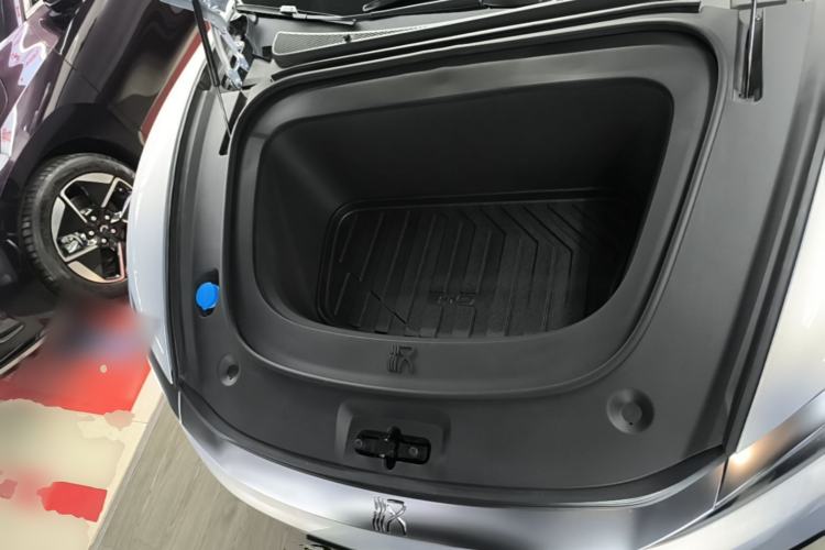 Used BYD Han L 2025 EV Four-Wheel Drive LiDAR Flagship Model Engine Bay