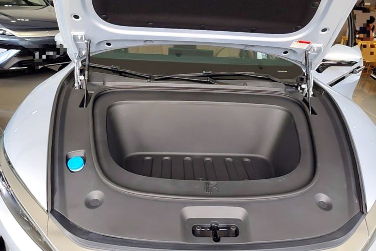 Used BYD Han L 2025 EV Four-Wheel Drive LiDAR Flagship Model Engine Bay