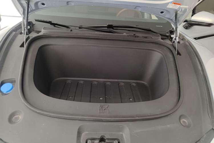 Used BYD Han L 2025 EV Four-Wheel Drive LiDAR Flagship Model Engine Bay