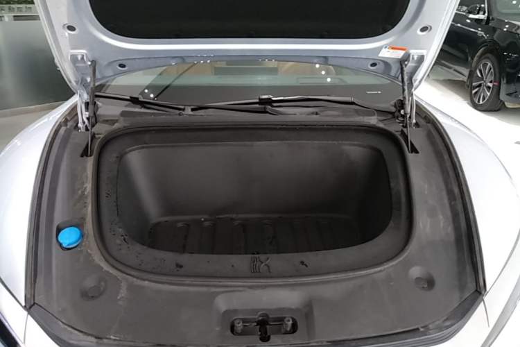 Used BYD Han L 2025 EV Four-Wheel Drive LiDAR Flagship Model Engine Bay