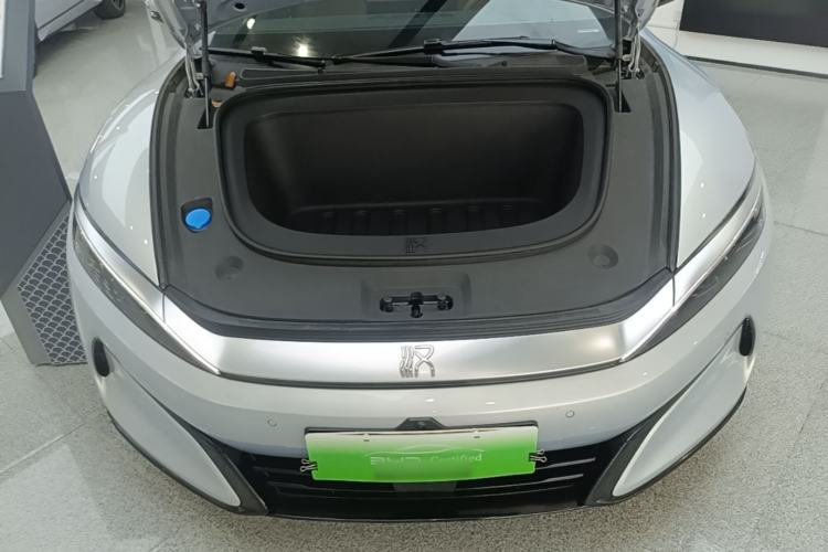 Used BYD Han L 2025 EV Four-Wheel Drive LiDAR Flagship Model Engine Bay