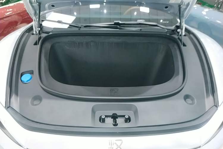 Used BYD Han L 2025 EV 701 km LiDAR Flagship Edition Engine Bay