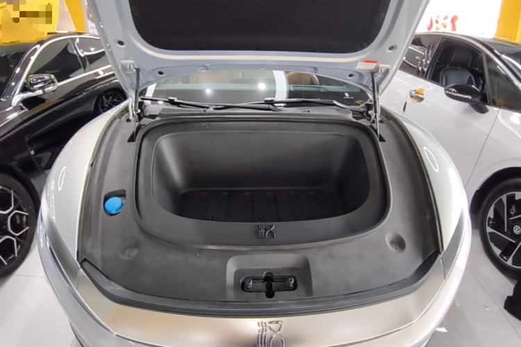 Used BYD Han L 2025 EV Four-Wheel Drive LiDAR Flagship Model Engine Bay