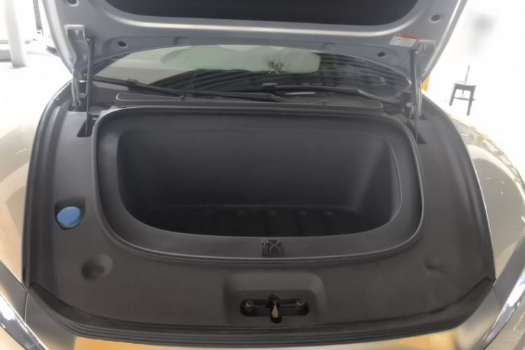 Used BYD Han L 2025 EV Four-Wheel Drive LiDAR Flagship Model Engine Bay