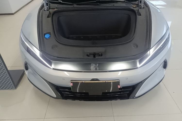 Used BYD Han L 2025 EV Four-Wheel Drive LiDAR Flagship Model Engine Bay