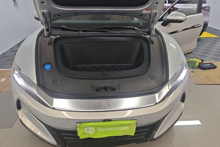 Used BYD Han L 2025 EV Four-Wheel Drive LiDAR Flagship Model Engine Bay