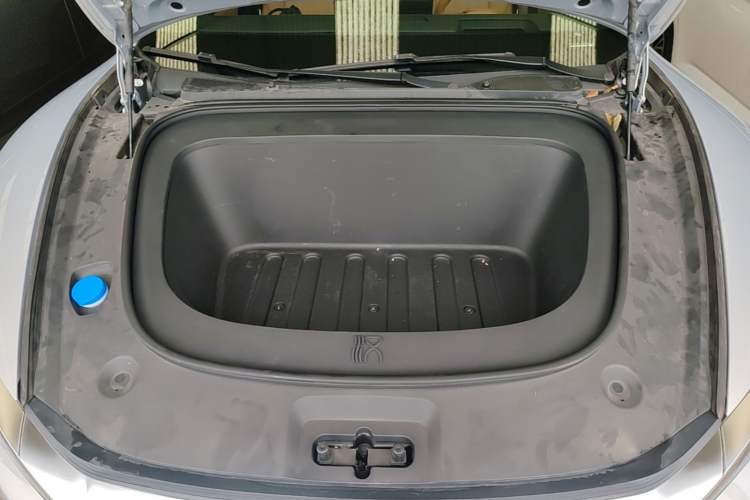 Used BYD Han L 2025 EV Four-Wheel Drive LiDAR Flagship Model Engine Bay