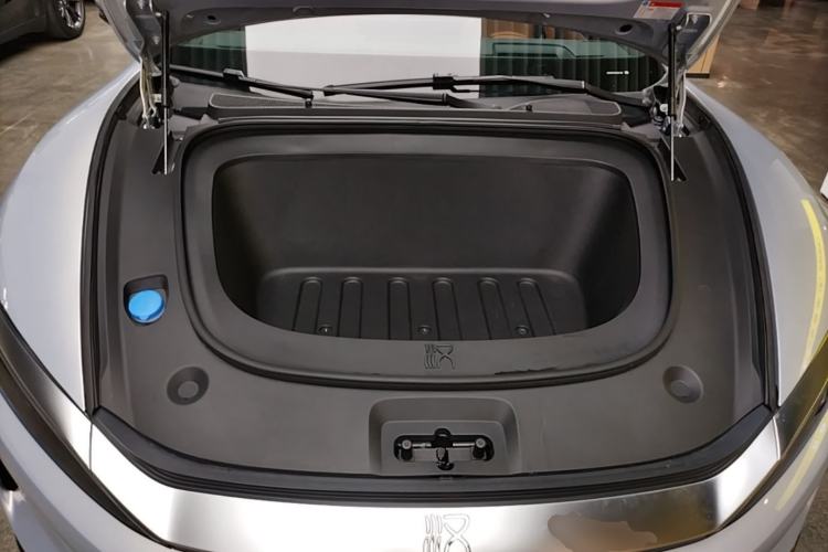 Used BYD Han L 2025 EV Four-Wheel Drive LiDAR Flagship Model Engine Bay