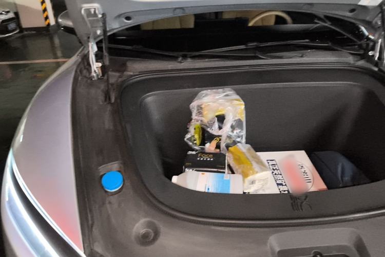 Used BYD Han L 2025 EV 701KM LiDAR Deluxe Edition Engine Bay Right