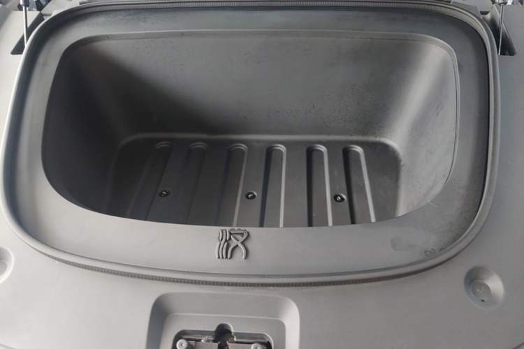 Used BYD Han L 2025 EV Four-Wheel Drive LiDAR Flagship Model Engine Bay