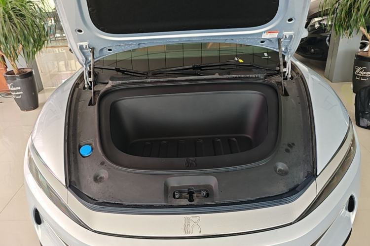 Used BYD Han L 2025 EV Four-Wheel Drive LiDAR Flagship Model Engine Bay