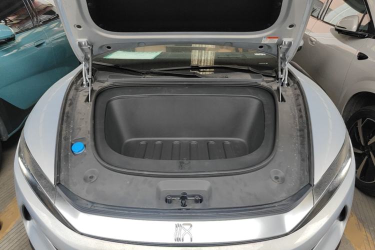 Used BYD Han L 2025 EV Four-Wheel Drive LiDAR Flagship Model Engine Bay