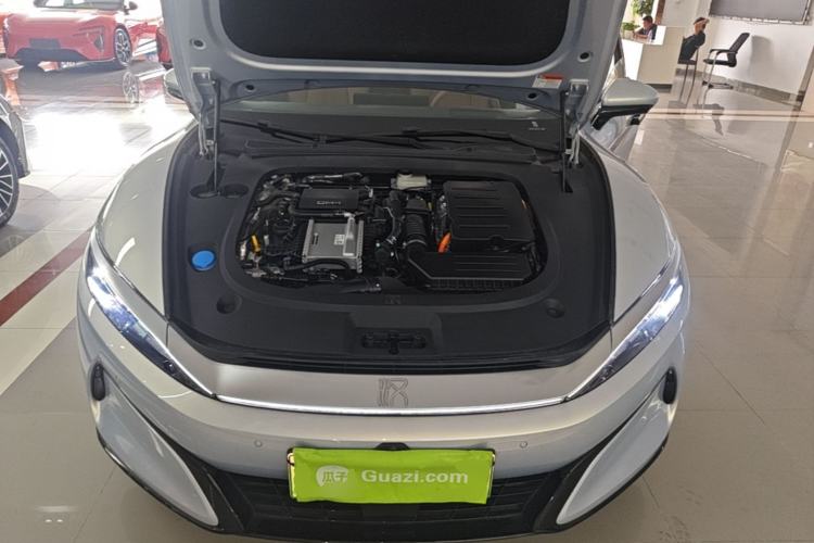 Used BYD Han L 2025 DM-i 200km LiDAR Flagship Model Engine Bay