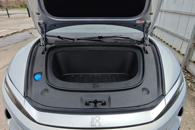 Used BYD Han L 2025 EV Four-Wheel Drive LiDAR Flagship Model Engine Bay