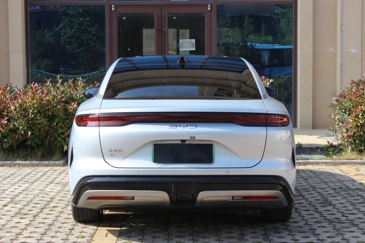 Used BYD Han L 2025 EV Four-Wheel Drive LiDAR Flagship Model Exterior 1