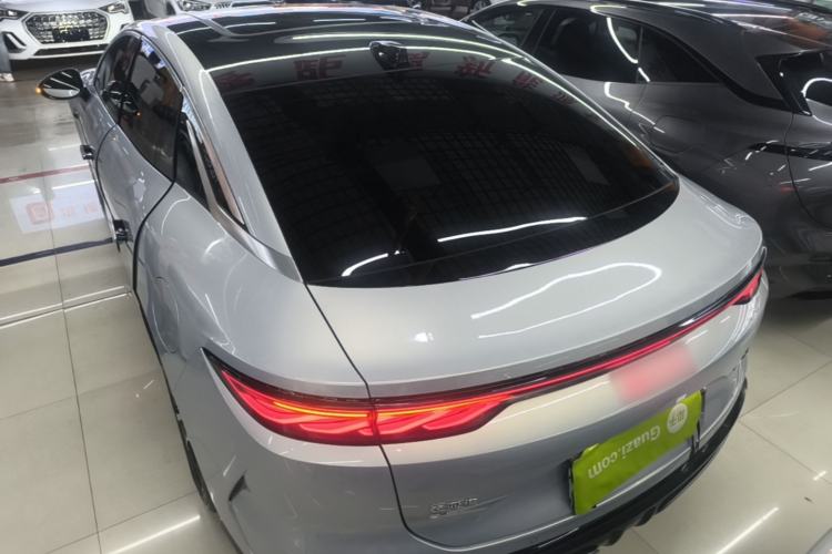Used BYD Han L 2025 EV Four-Wheel Drive LiDAR Flagship Model Exterior 2