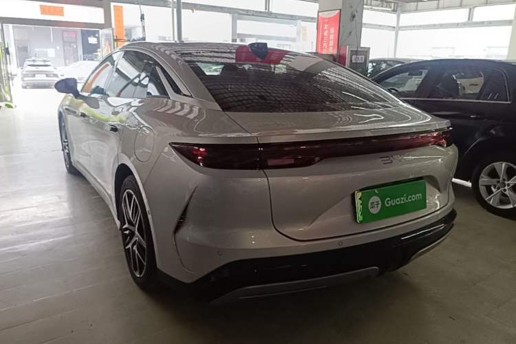 Used BYD Han L 2025 EV Four-Wheel Drive LiDAR Flagship Model Exterior 2
