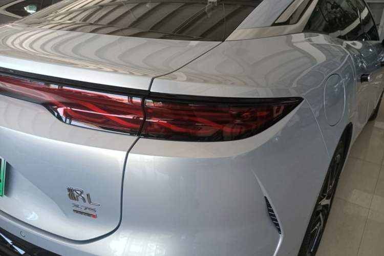 Used BYD Han L 2025 EV Four-Wheel Drive LiDAR Flagship Model Exterior 3