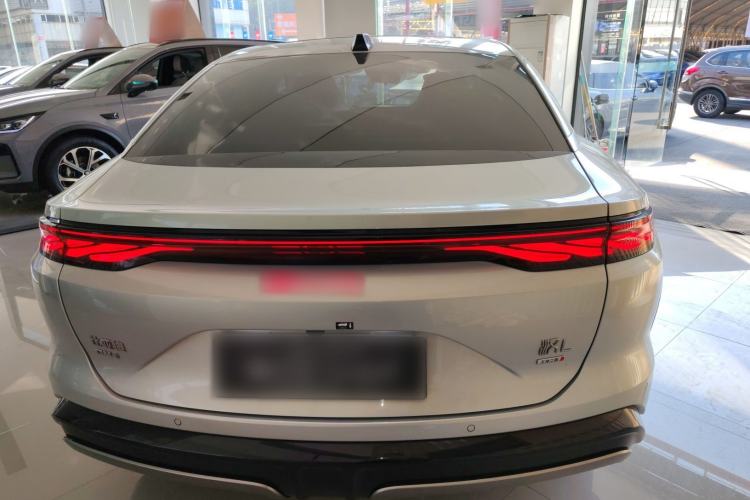 Used BYD Han L 2025 DM-i 200km LiDAR Flagship Model Exterior 4