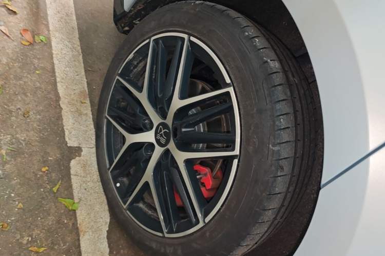 Used BYD Han L 2025 EV Four-Wheel Drive LiDAR Flagship Model Exterior 5