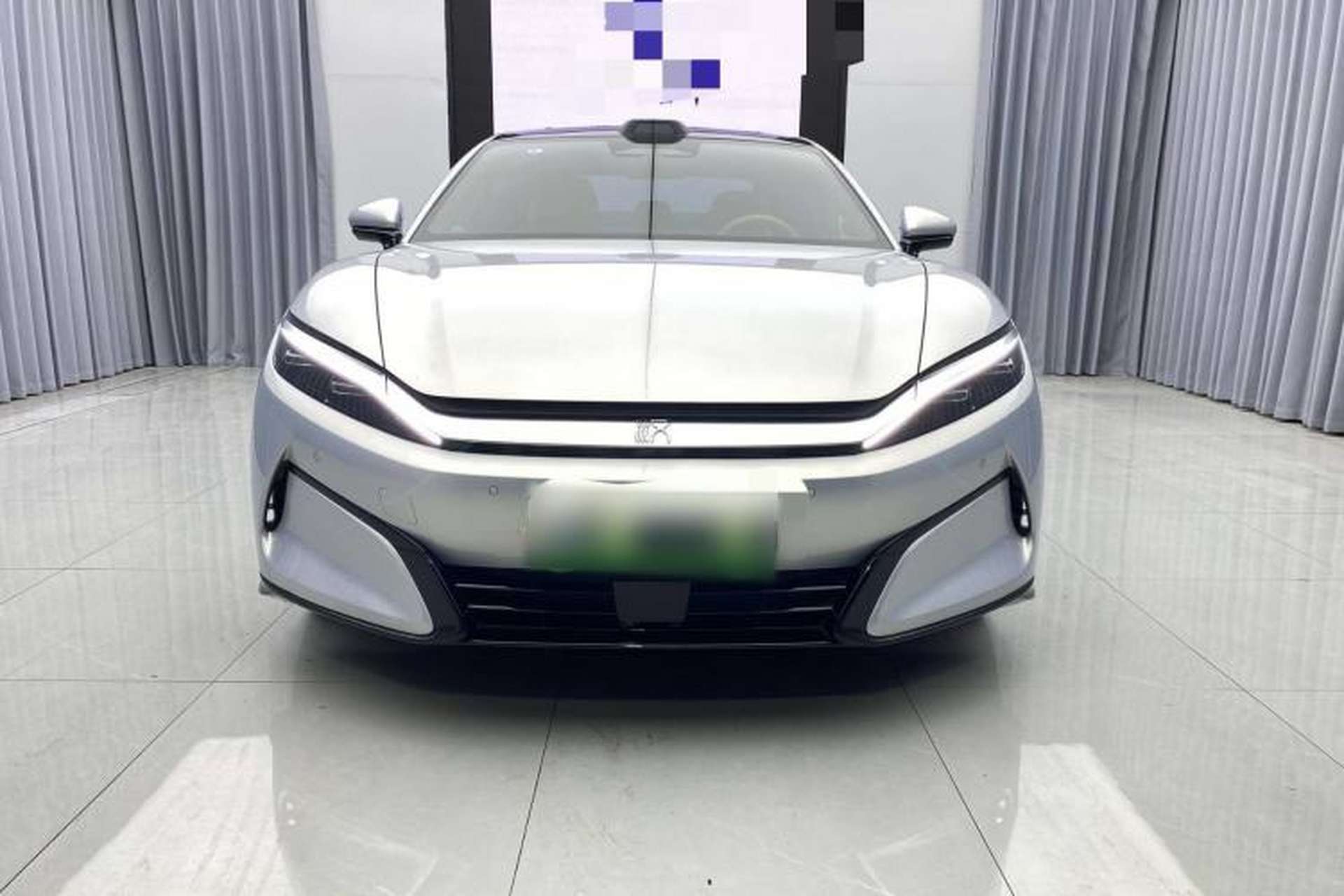 Used BYD Han L 2025 EV Four-Wheel Drive LiDAR Flagship Model Exterior 5