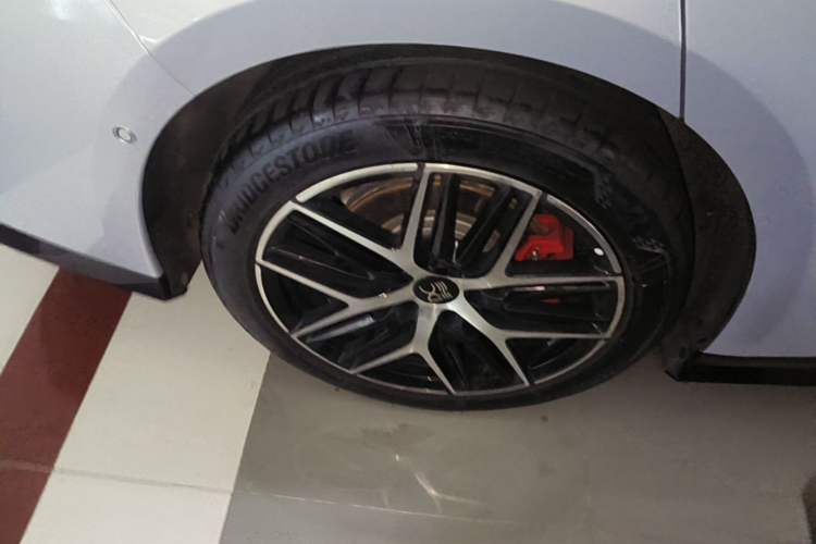 Used BYD Han L 2025 EV Four-Wheel Drive LiDAR Flagship Model Exterior 5