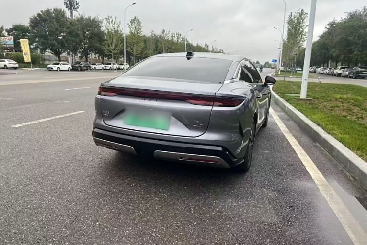 Used BYD Han L 2025 DM-i 200KM LiDAR Luxury Model Exterior 6