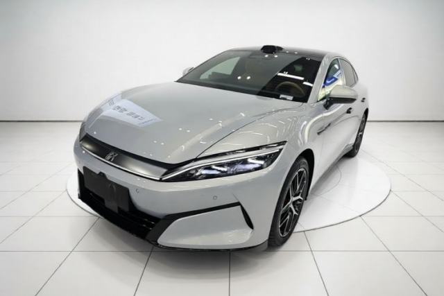 Used BYD Han L 2025 EV Four-Wheel Drive LiDAR Flagship Model