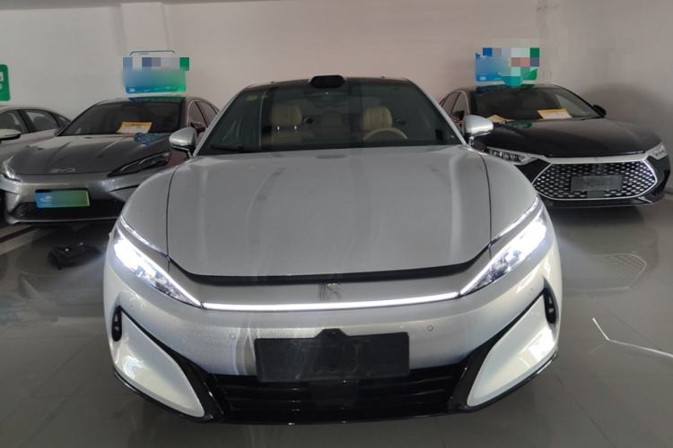 Used BYD Han L 2025 EV Four-Wheel Drive LiDAR Flagship Model Front