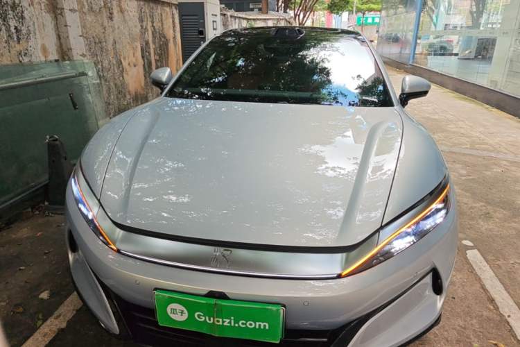 Used BYD Han L 2025 EV Four-Wheel Drive LiDAR Flagship Model Front