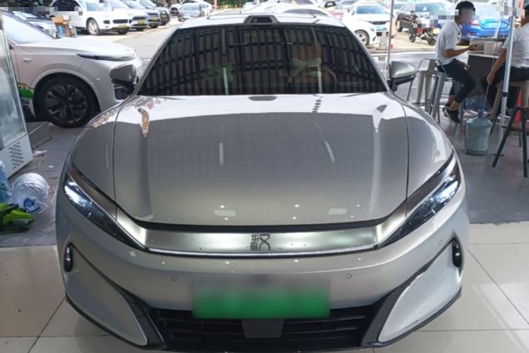 Used BYD Han L 2025 EV 701 km LiDAR Flagship Edition Front
