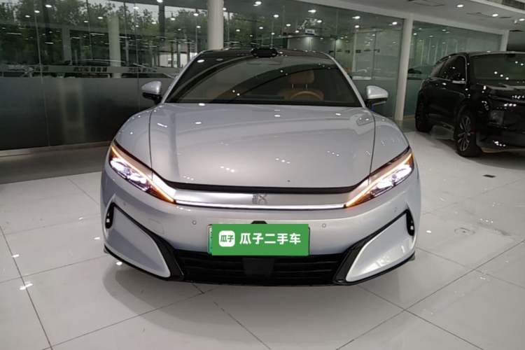 Used BYD Han L 2025 EV Four-Wheel Drive LiDAR Flagship Model Front
