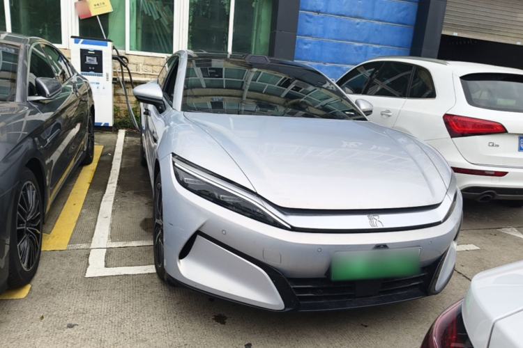 Used BYD Han L 2025 EV Four-Wheel Drive LiDAR Flagship Model Front