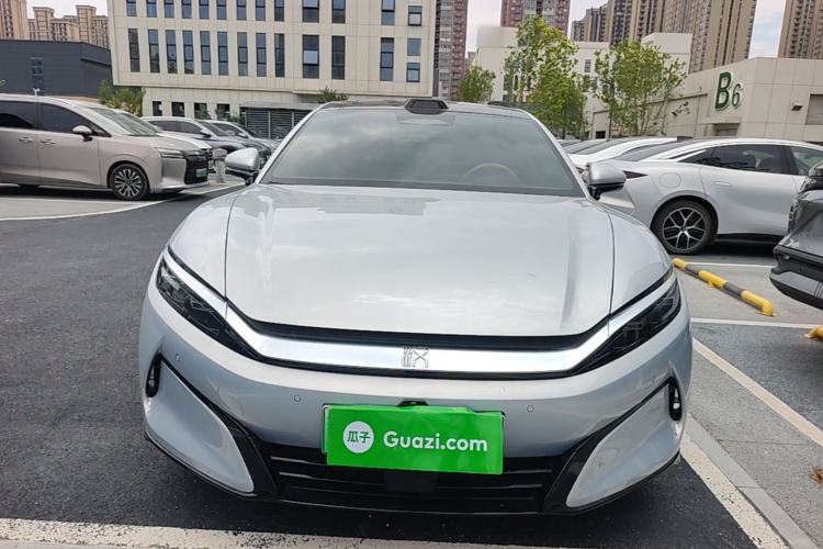 Used BYD Han L 2025 EV Four-Wheel Drive LiDAR Flagship Model Front
