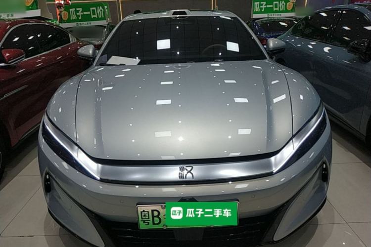 Used BYD Han L 2025 EV 701 km LiDAR Flagship Edition Front