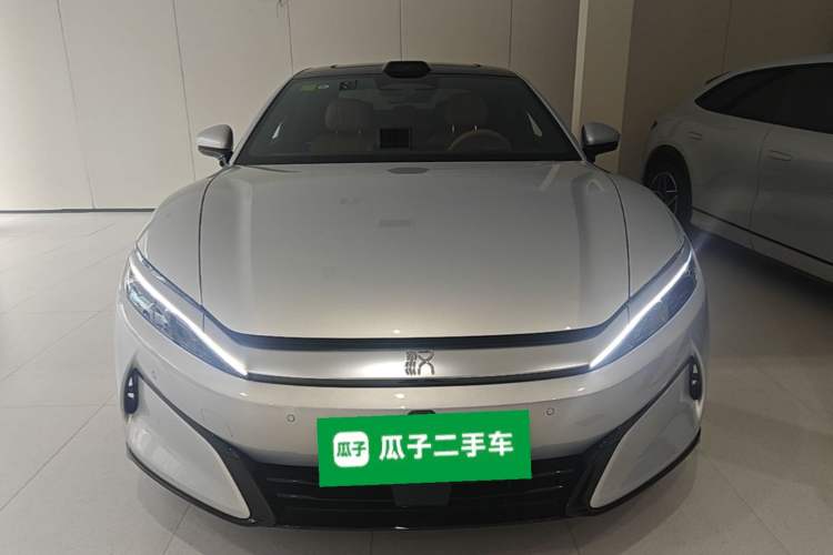 Used BYD Han L 2025 EV Four-Wheel Drive LiDAR Flagship Model Front