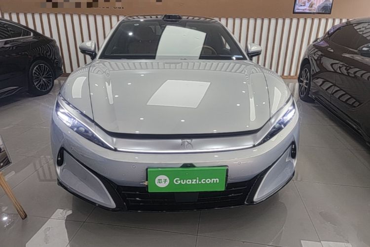 Used BYD Han L 2025 EV Four-Wheel Drive LiDAR Flagship Model Front