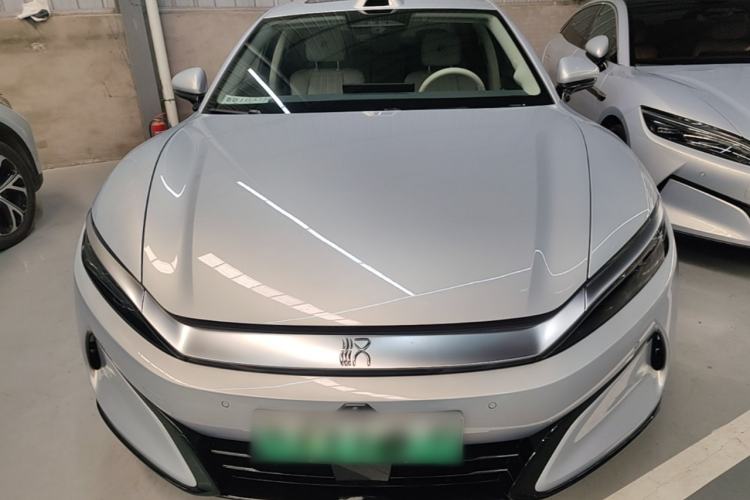 Used BYD Han L 2025 EV 701KM LiDAR Deluxe Edition Front