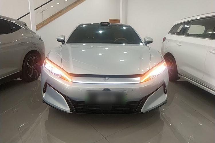 Used BYD Han L 2025 EV Four-Wheel Drive LiDAR Flagship Model Front