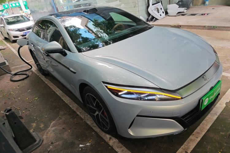 Used BYD Han L 2025 EV Four-Wheel Drive LiDAR Flagship Model Front Right 45 Deg