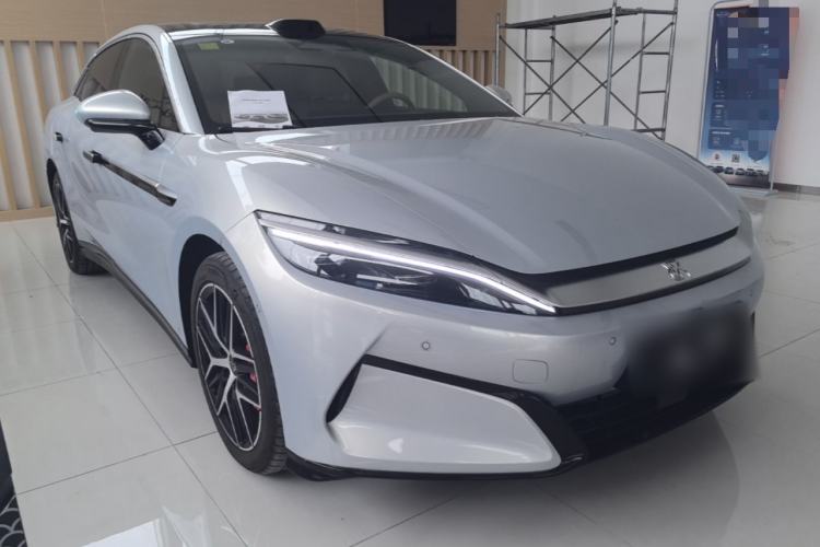 Used BYD Han L 2025 EV Four-Wheel Drive LiDAR Flagship Model Front Right 45 Deg