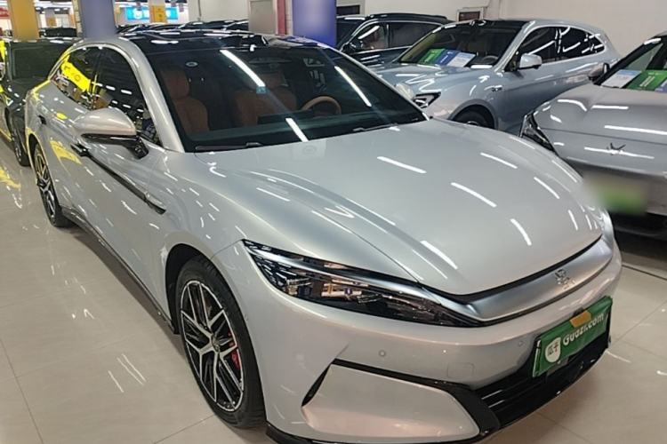 Used BYD Han L 2025 EV Four-Wheel Drive LiDAR Flagship Model Front Right 45 Deg