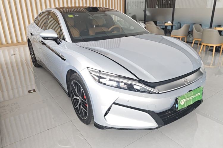 Used BYD Han L 2025 EV Four-Wheel Drive LiDAR Flagship Model Front Right 45 Deg