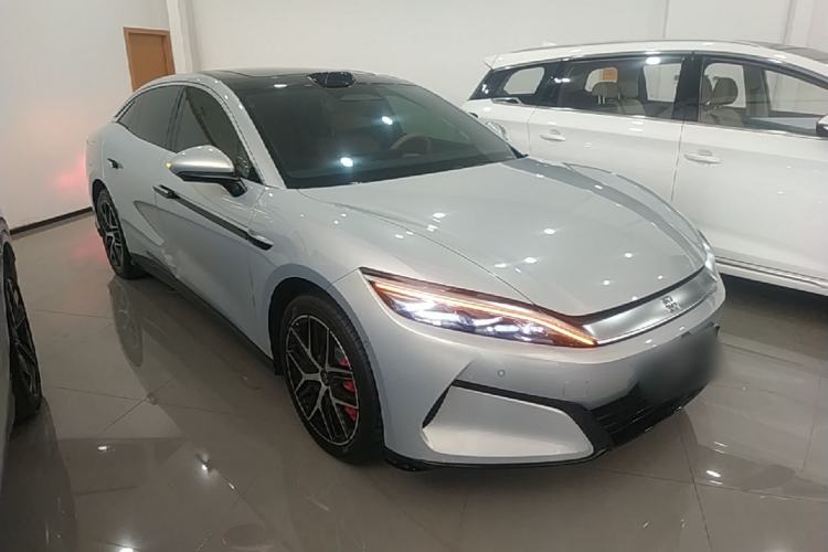 Used BYD Han L 2025 EV Four-Wheel Drive LiDAR Flagship Model Front Right 45 Deg