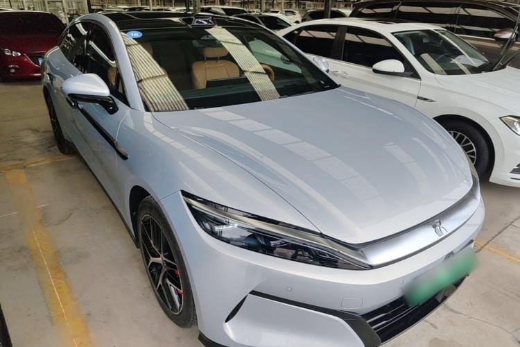Used BYD Han L 2025 EV Four-Wheel Drive LiDAR Flagship Model Front Right 45 Deg