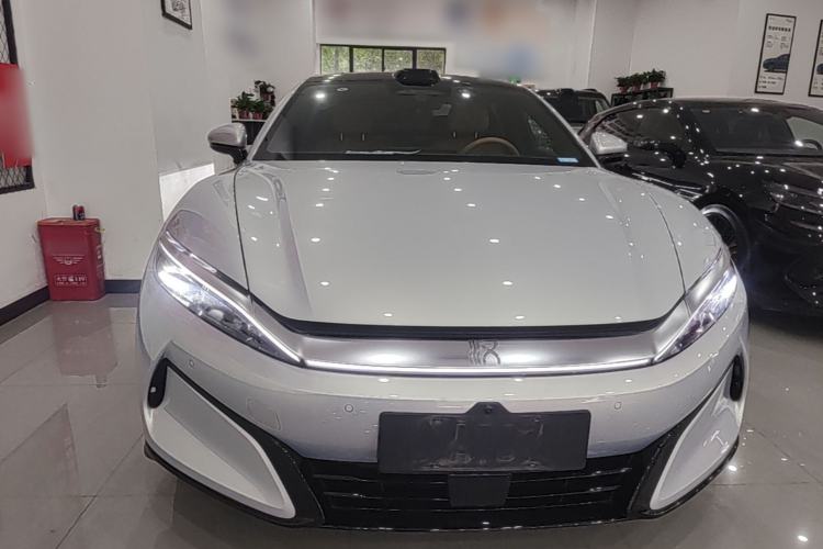 Used BYD Han L 2025 EV Four-Wheel Drive LiDAR Flagship Model Front