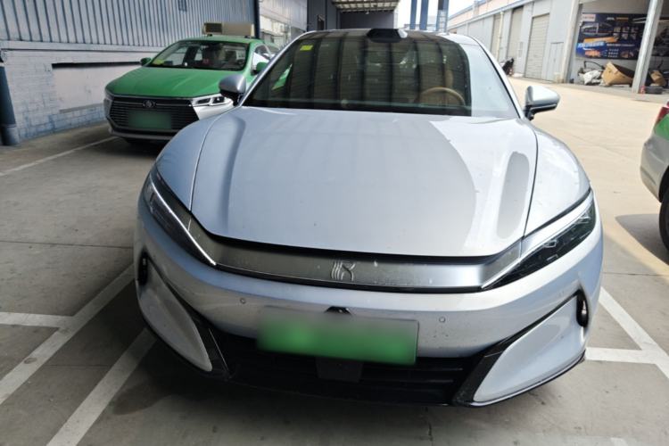 Used BYD Han L 2025 EV Four-Wheel Drive LiDAR Flagship Model Front