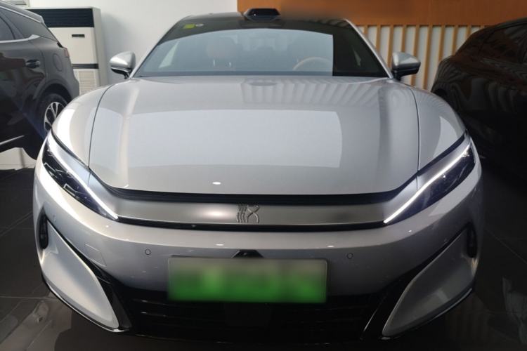 Used BYD Han L 2025 EV Four-Wheel Drive LiDAR Flagship Model Front