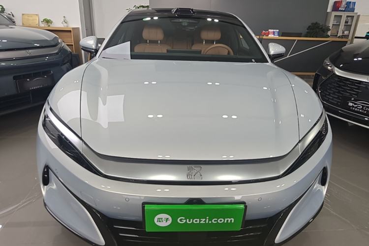 Used BYD Han L 2025 EV Four-Wheel Drive LiDAR Flagship Model Front